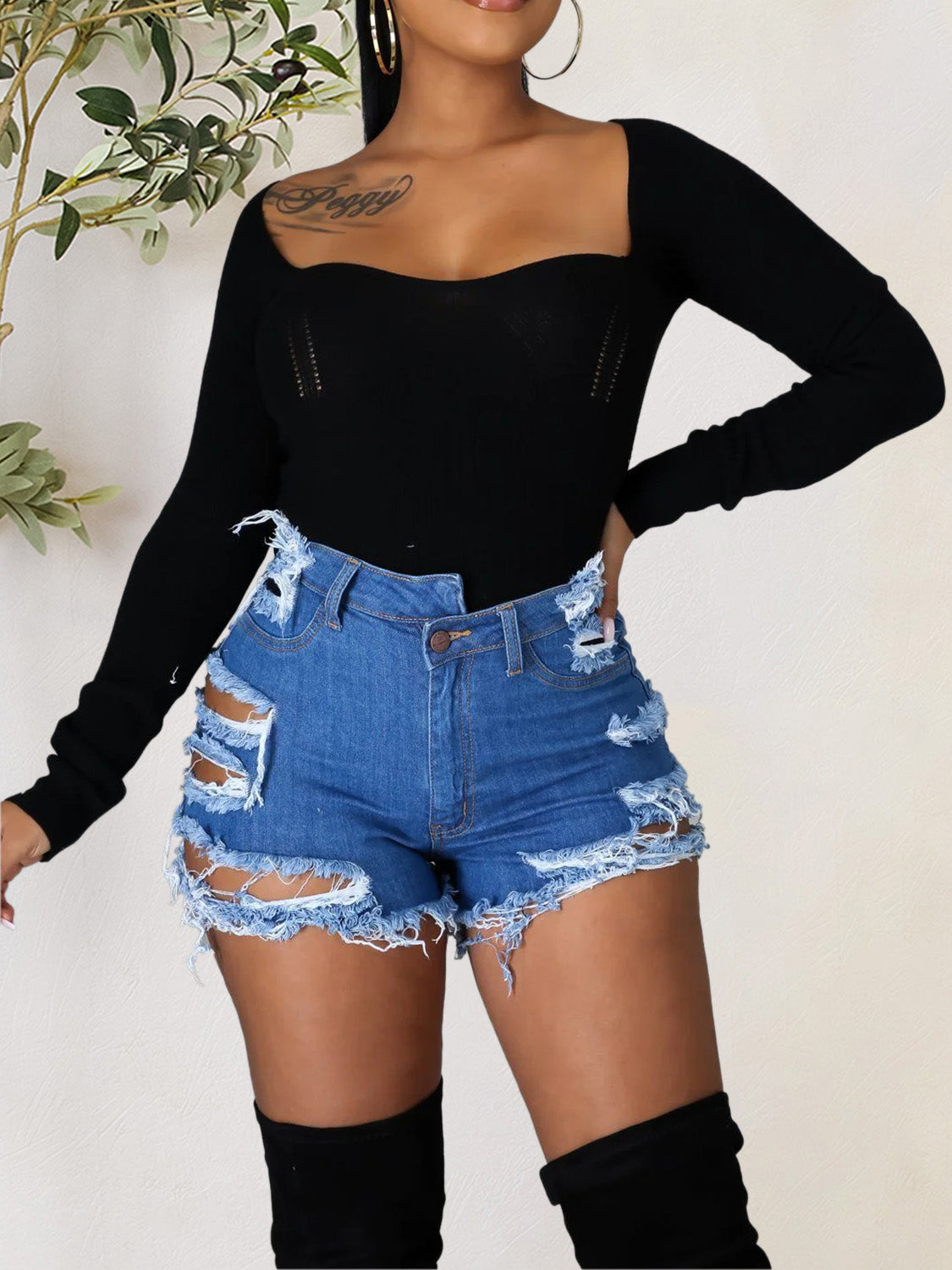 Distressed Raw Hem Denim Shorts with Pockets - FASHIONNOUVELLE