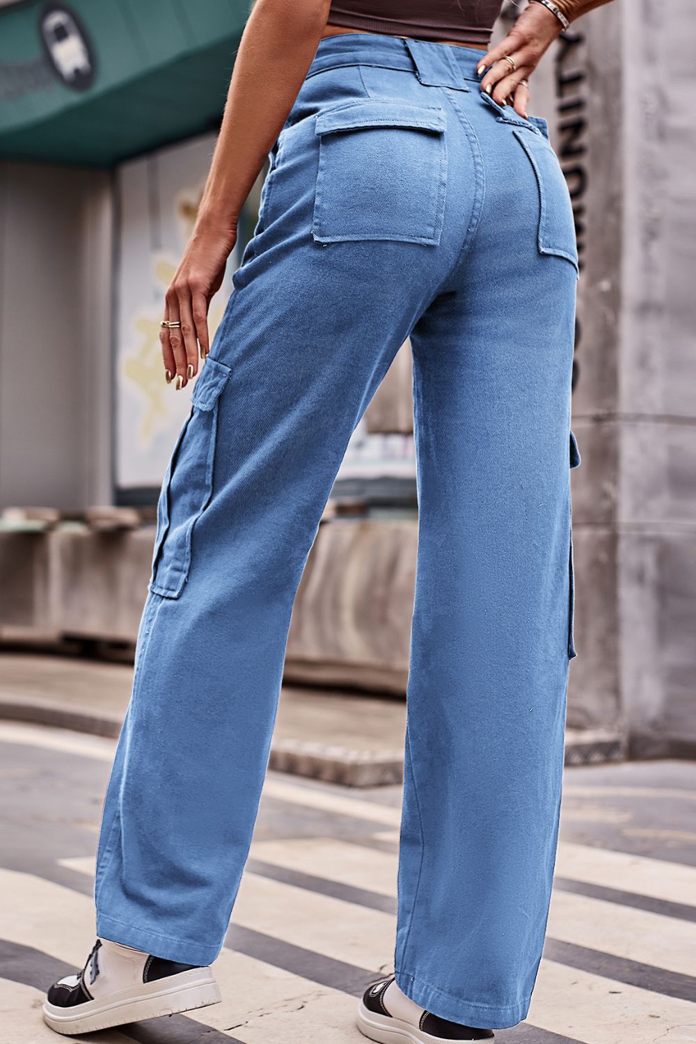 Buttoned High Waist Loose Fit Jeans - FASHIONNOUVELLE