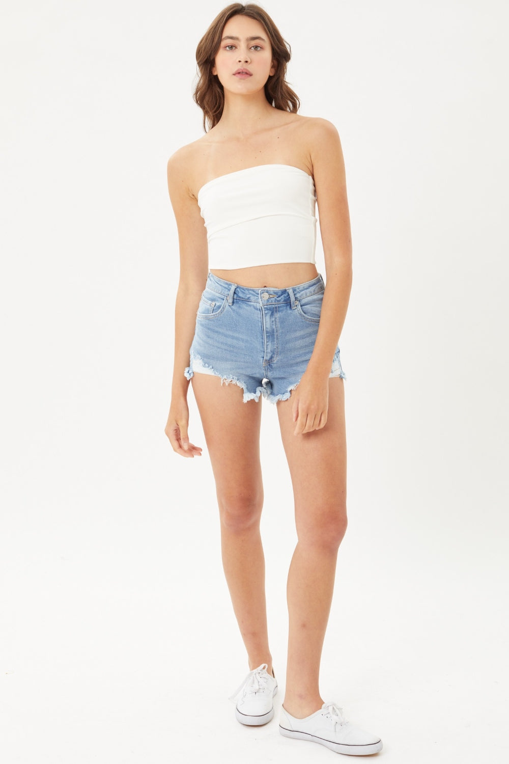 Love Tree Raw Hem Cat's Whisker Denim Shorts - FASHIONNOUVELLE