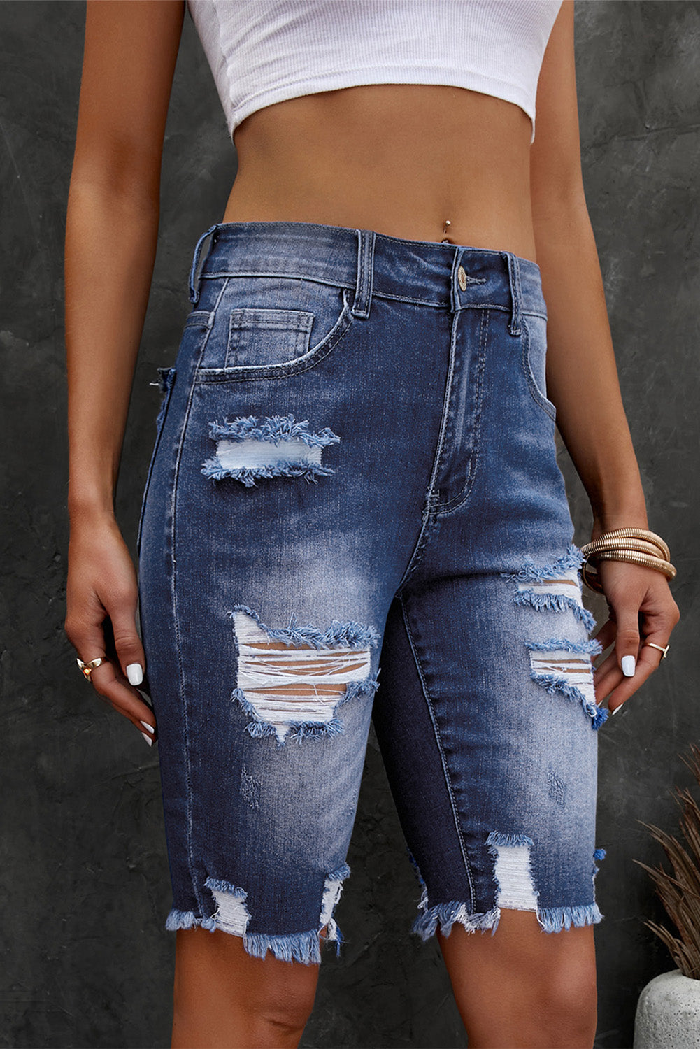 Distressed Frayed Hem Denim Bermuda Shorts - FASHIONNOUVELLE