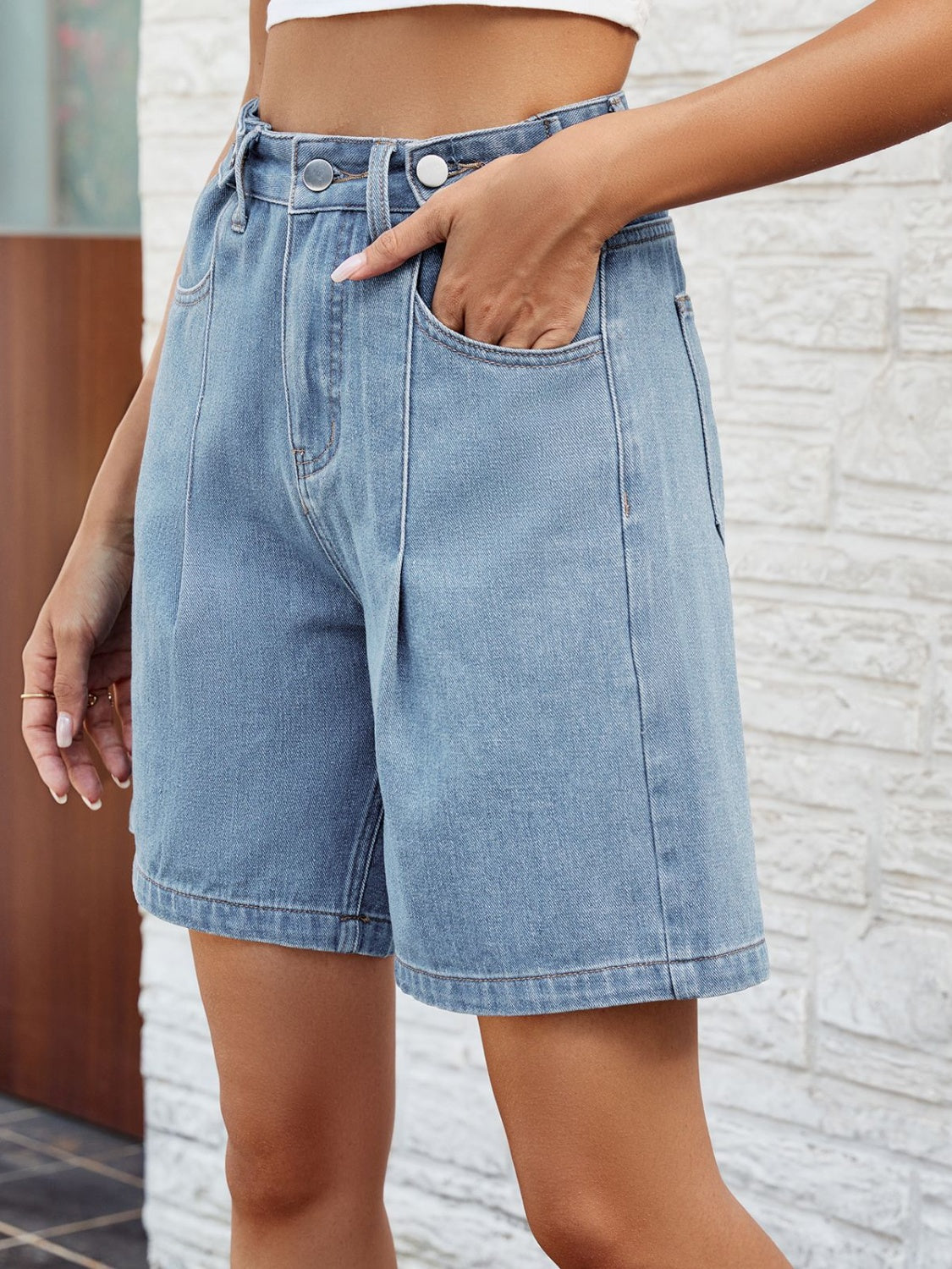 High Waist Denim Shorts with Pockets - FASHIONNOUVELLE