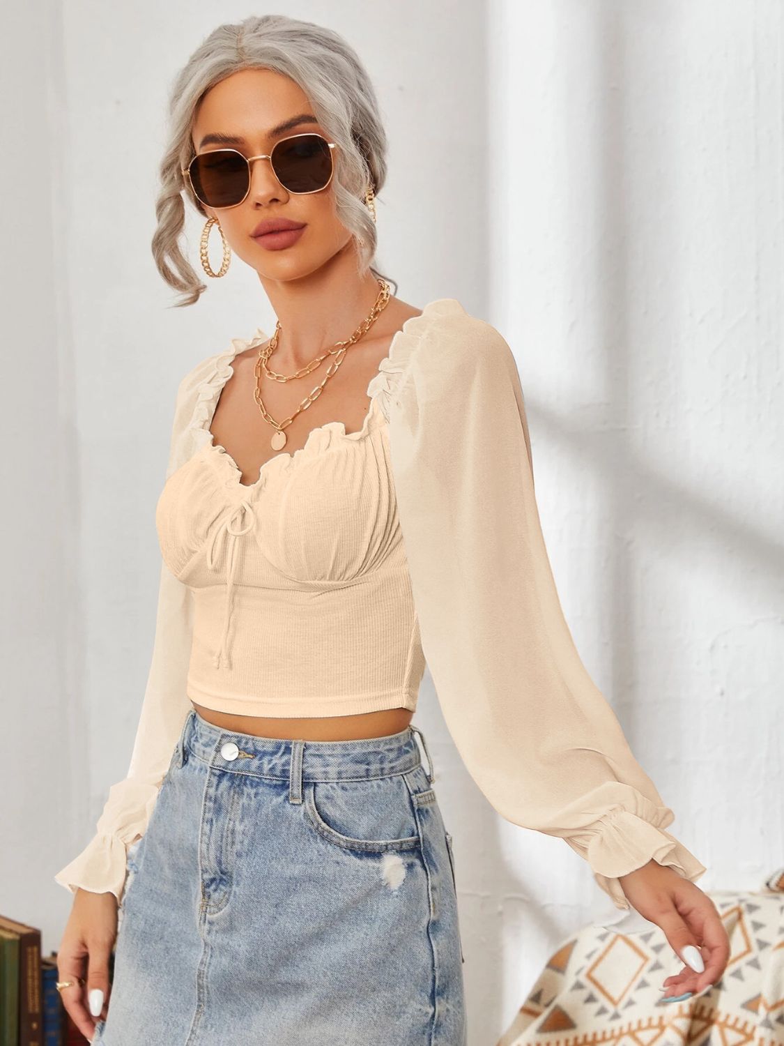 Mesh Sweetheart Neck Flounce Sleeve Top