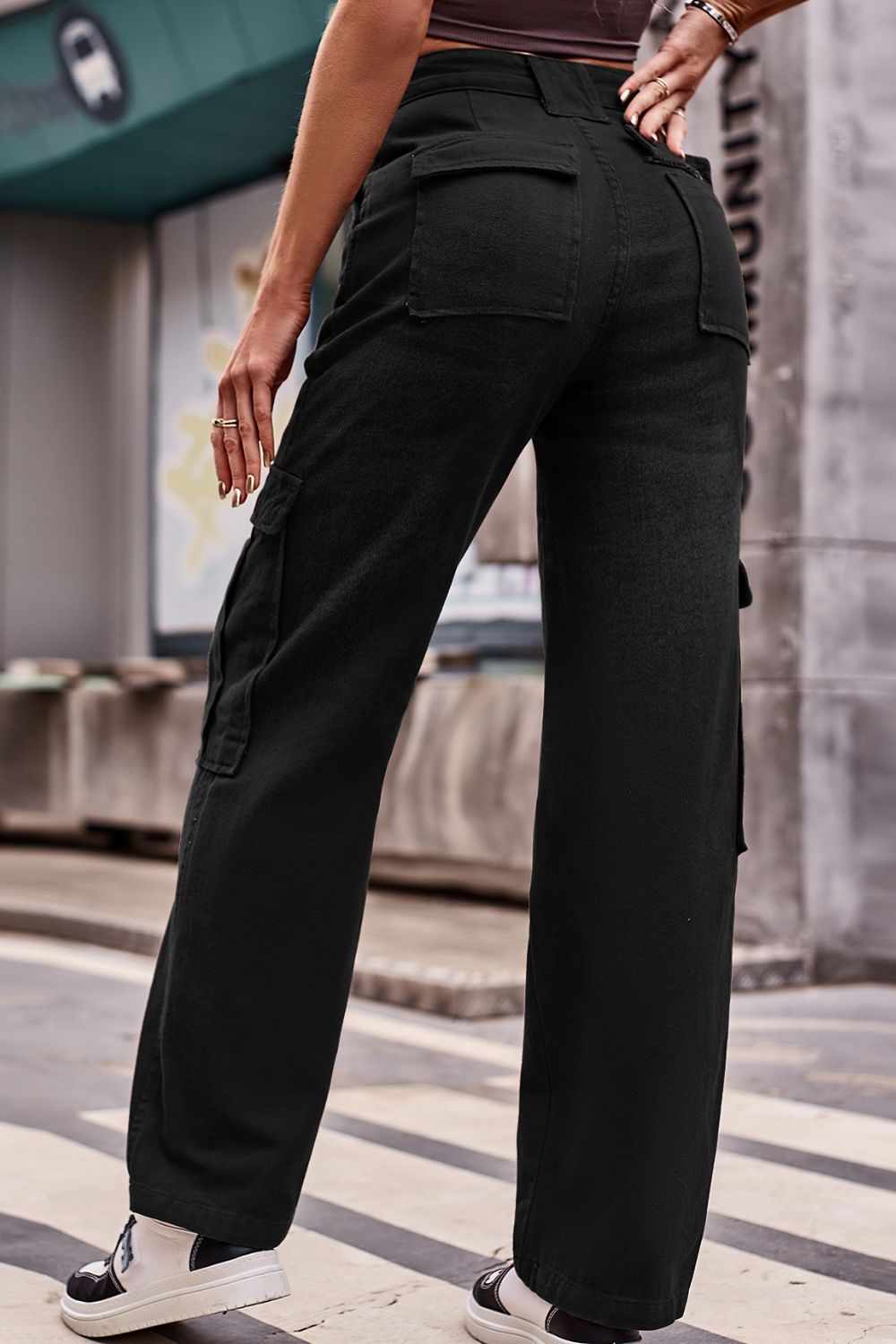 Buttoned High Waist Loose Fit Jeans - FASHIONNOUVELLE