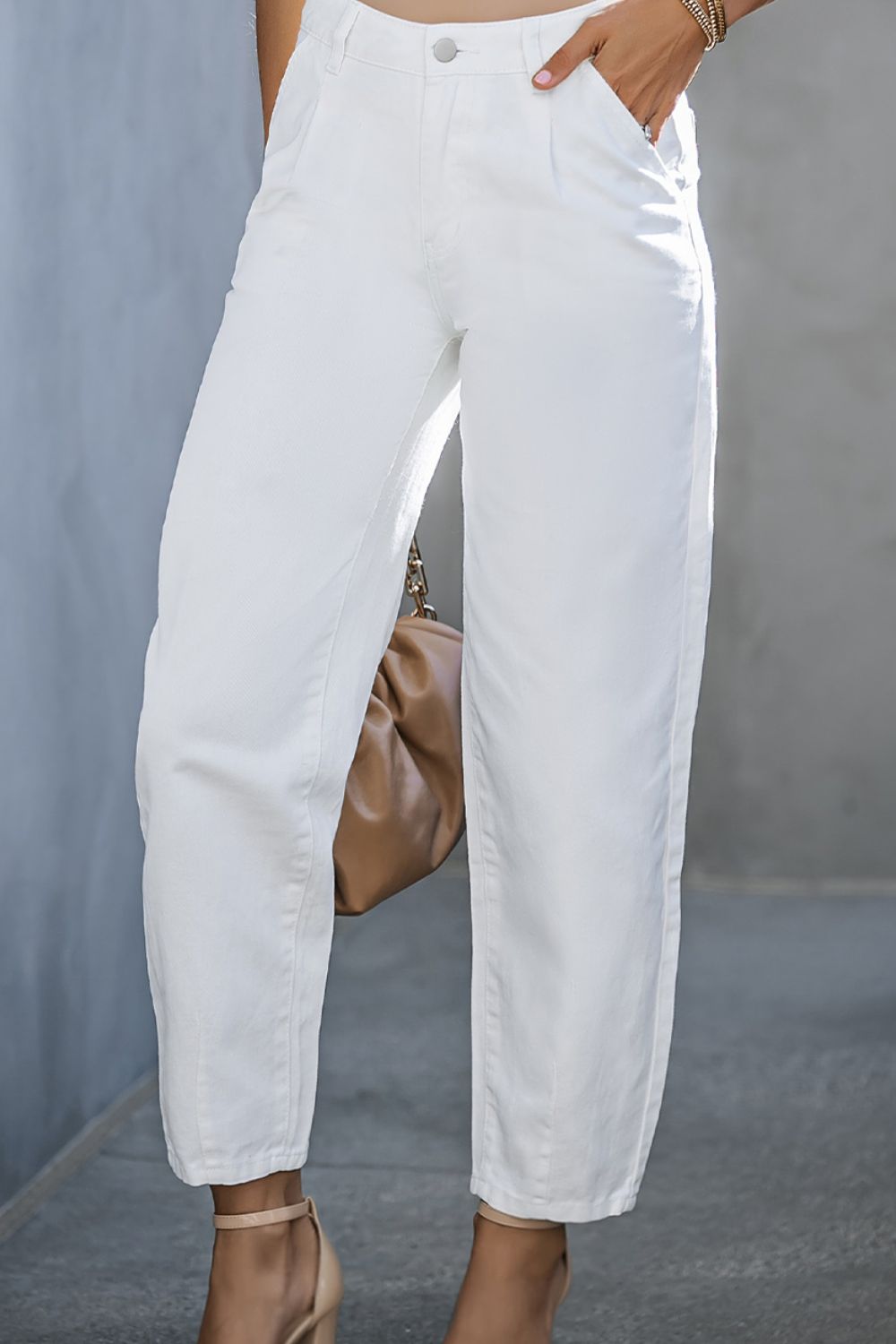 High-Waist Straight Jeans - FASHIONNOUVELLE